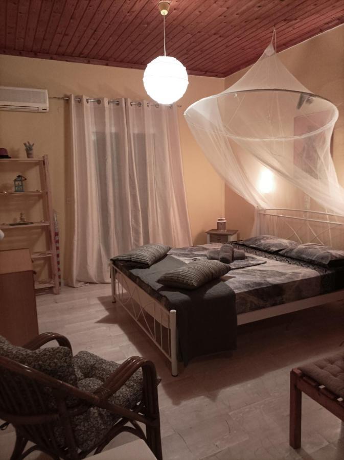 Villa Spiti Mitsis Arillas Agiou Georgiou Esterno foto